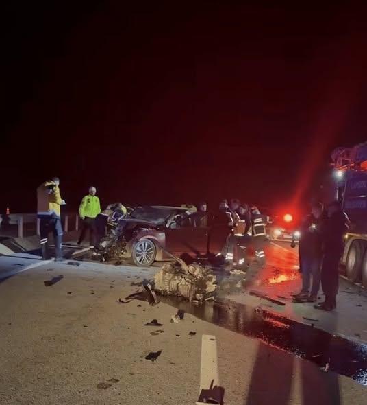 Lapseki yolunda ters yön faciası: 5 ölü